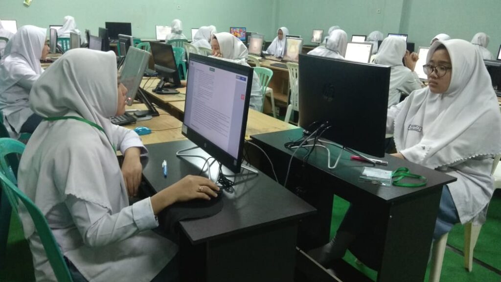 lab smk santri